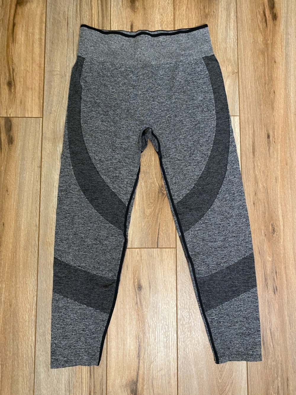 Victoria's Secret Gray Seamless Leggings with Dark Gray Contrast XL Gym